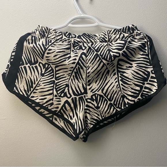 Victoria Secret Pajama Shirts Size Small - Picture 3 of 4